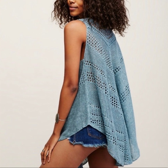 Free People Rhiannon Linen Open Knit Stitch Poncho size Small - Picture 2 of 11